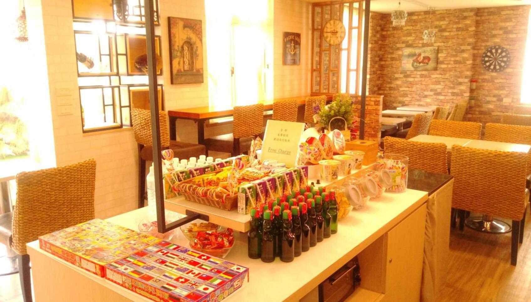 E-House Hotel Taipei Bagian luar foto